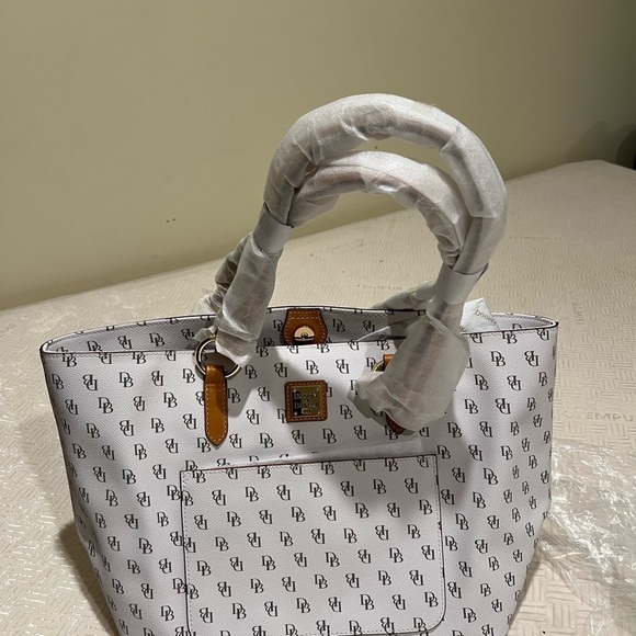 Large Dooney & Bourke Blakey Tammy Tote - Picture 7 of 10